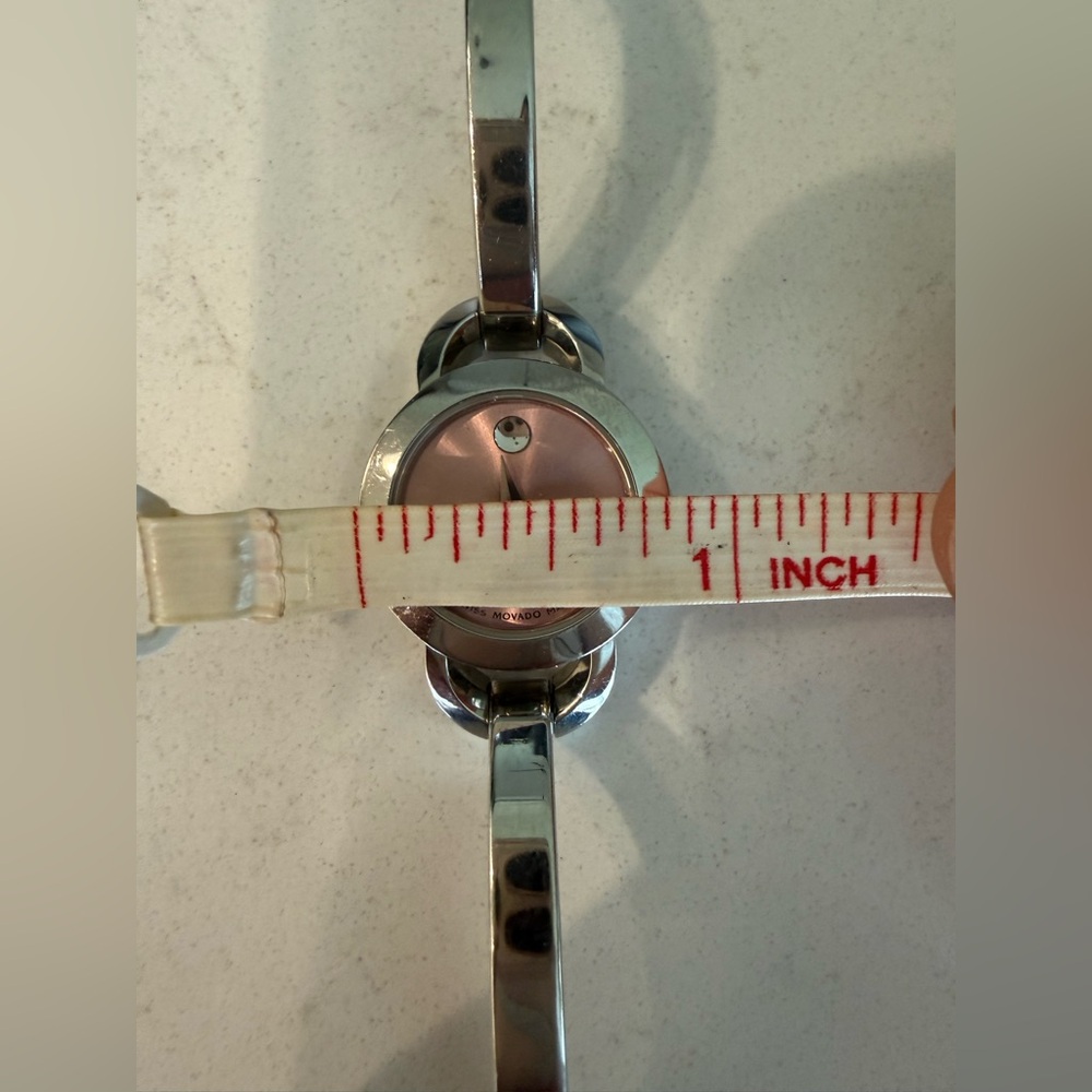 Movado Women’s Silver Bracelet Watch with Pink Dial, elegant, feminine, like new - Picture 11 of 12